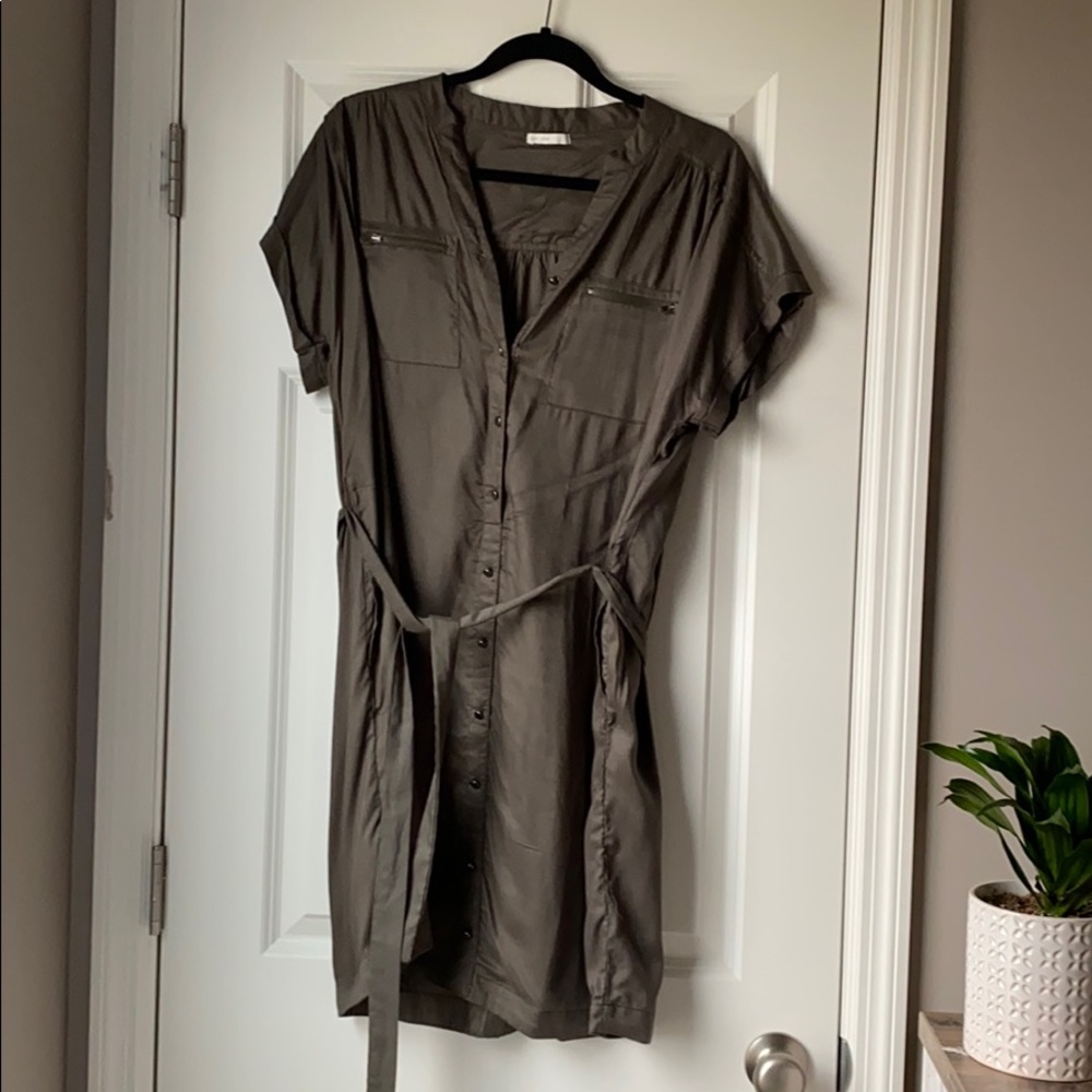 Women’s Short Sleeve Army Green Button Down Dress